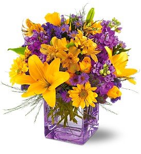 Teleflora's Morning Sunrise Bouquet in Chicago Ridge�IL, James Saunoris & Sons