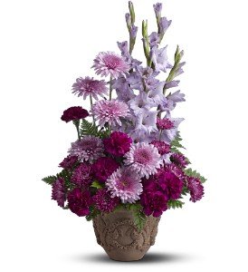 Teleflora's Heartfelt Memories in Chicago Ridge�IL, James Saunoris & Sons