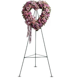 Rose Garden Heart in Chicago Ridge�IL, James Saunoris & Sons