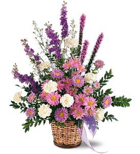 Lavender Reminder Basket in Chicago Ridge�IL, James Saunoris & Sons