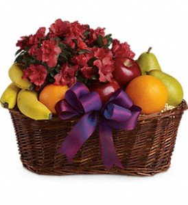 Fruits and Blooms Basket in Chicago Ridge IL, James Saunoris & Sons