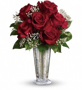 Teleflora's Kiss of the Rose in Chicago Ridge IL, James Saunoris & Sons