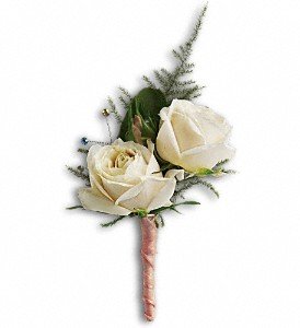 White Tie Boutonniere in Chicago Ridge IL, James Saunoris & Sons