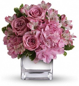 Teleflora's Be Sweet Bouquet in Chicago Ridge IL, James Saunoris & Sons