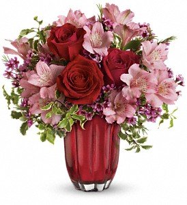Heart's Treasure Bouquet by Teleflora in Chicago Ridge IL, James Saunoris & Sons