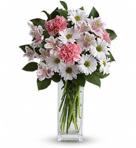 Sincerely Yours Bouquet by Teleflora in Chicago Ridge IL, James Saunoris & Sons