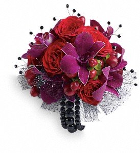 Celebrity Style Corsage in Chicago Ridge IL, James Saunoris & Sons
