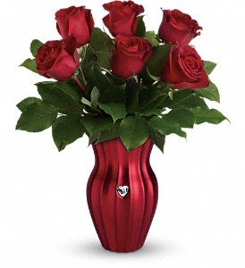 Teleflora's Heart Of A Rose Bouquet in Chicago Ridge IL, James Saunoris & Sons