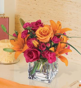 Teleflora's Uniquely Chic Bouquet, picture