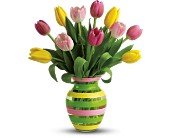 Teleflora's Ring in Spring Bouquet in Chicago Ridge�IL, James Saunoris & Sons